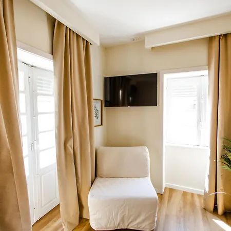 Bed & Breakfast Coast Surf House 3*