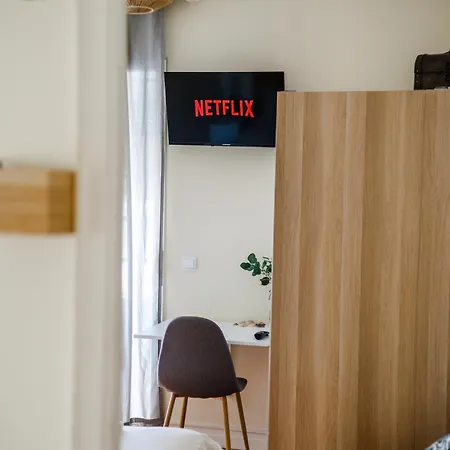 Green Coast Surf House Bed & Breakfast 3*