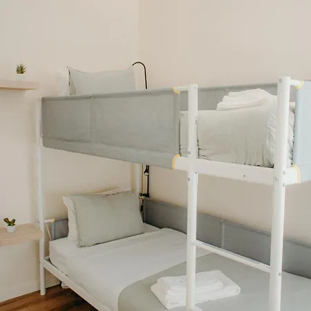 Coast Surf House Bed & Breakfast Espinho (Aveiro)