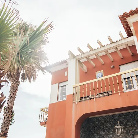 Coast Surf House Oda ve Kahvaltı Espinho (Aveiro)