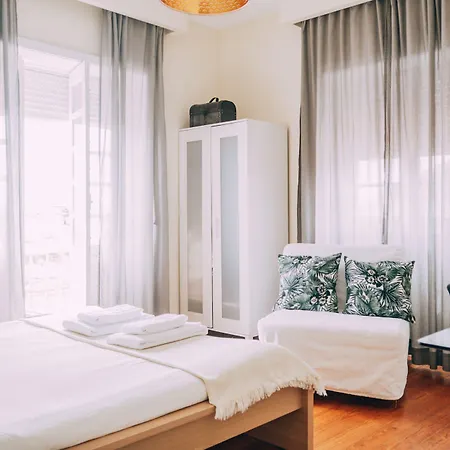 Coast Surf House Bed and Breakfast Espinho (Aveiro)