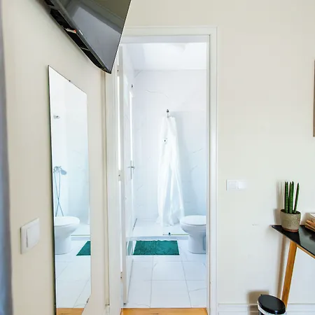 Coast Surf House Oda ve Kahvaltı Espinho (Aveiro)