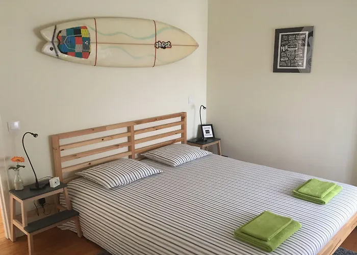 Coast Surf House Oda ve Kahvaltı Espinho (Aveiro)