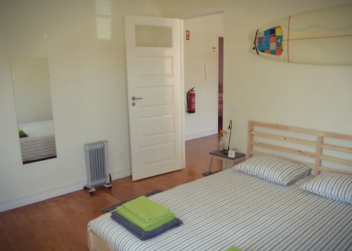 Coast Surf House Oda ve Kahvaltı Espinho (Aveiro)